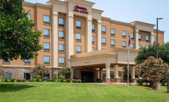 Hampton Inn & Suites Arlington North