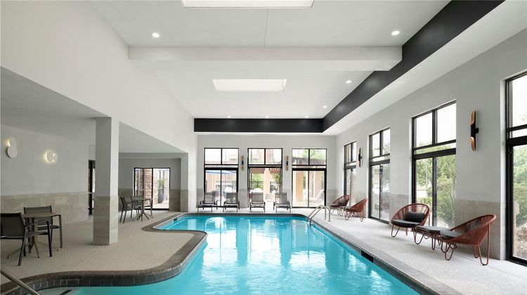 Hampton Inn & Suites DFW Pool