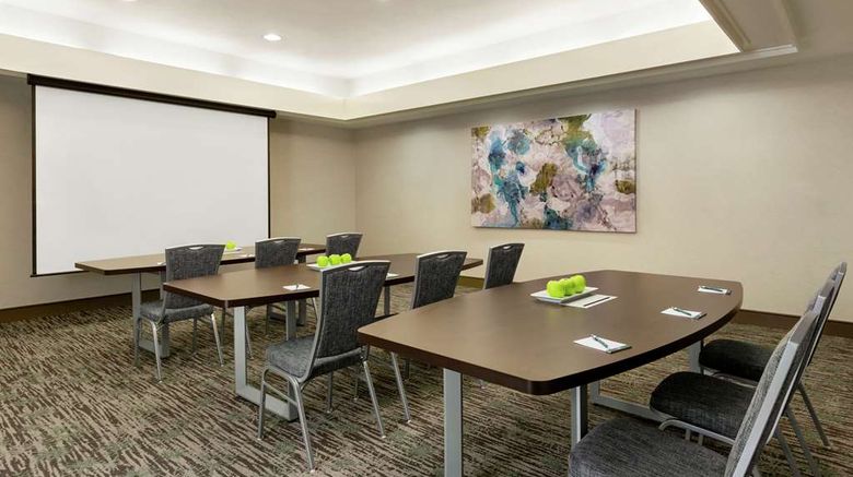 <b>Homewood Suites by Hilton Meeting</b>. Images powered by <a href="https://iceportal.shijigroup.com/" title="IcePortal" target="_blank">IcePortal</a>.