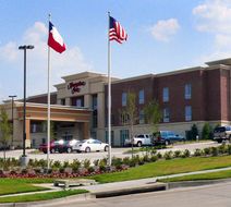 Hampton Inn Rockwall Exterior