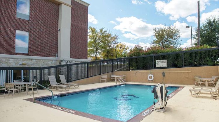 Hampton Inn Rockwall Pool