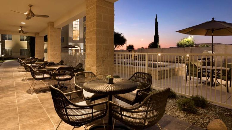 <b>Homewood Suites Richardson Exterior</b>. Images powered by <a href="https://iceportal.shijigroup.com/" title="IcePortal" target="_blank">IcePortal</a>.