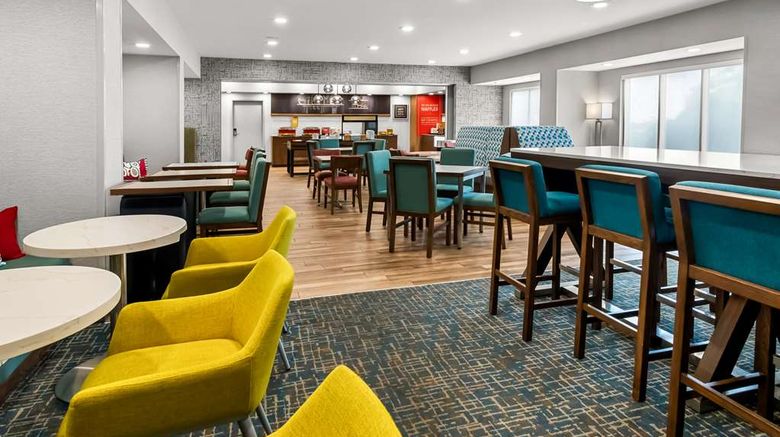 <b>Hampton Inn by Hilton Dayton South Restaurant</b>. Images powered by <a href="https://iceportal.shijigroup.com/" title="IcePortal" target="_blank">IcePortal</a>.