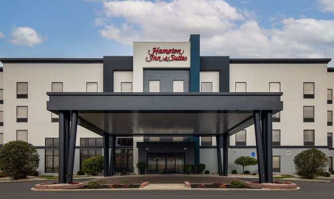Hampton Inn & Suites Vandalia Exterior