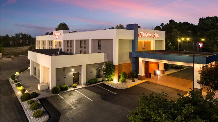 Hampton Inn Dublin Exterior