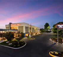 Hampton Inn Dublin Exterior