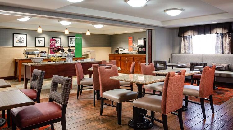 Hampton Inn Dubuque Restaurant
