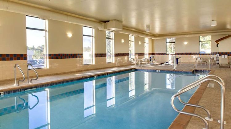 Hampton Inn Dubuque Pool