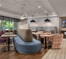 Home2 Suites Lexington Park Patuxent Lobby