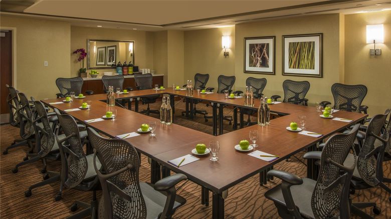 <b>Hilton Garden Inn Alexandria Old Town Meeting</b>. Images powered by <a href="https://iceportal.shijigroup.com/" title="IcePortal" target="_blank">IcePortal</a>.