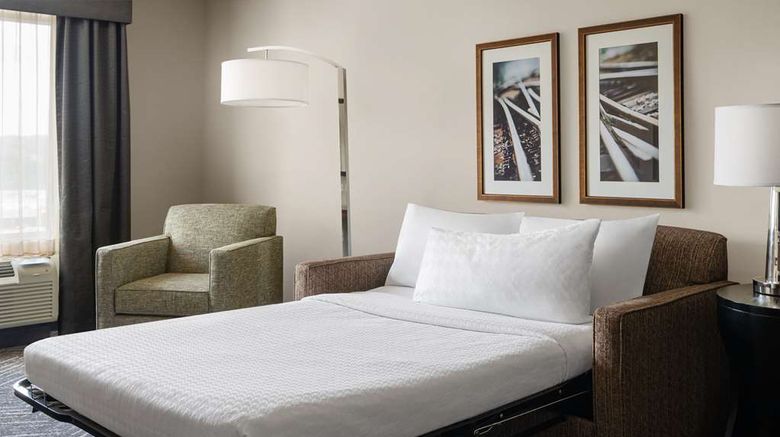 <b>Homewood Suites by Hilton Springfield Room</b>. Images powered by <a href="https://iceportal.shijigroup.com/" title="IcePortal" target="_blank">IcePortal</a>.