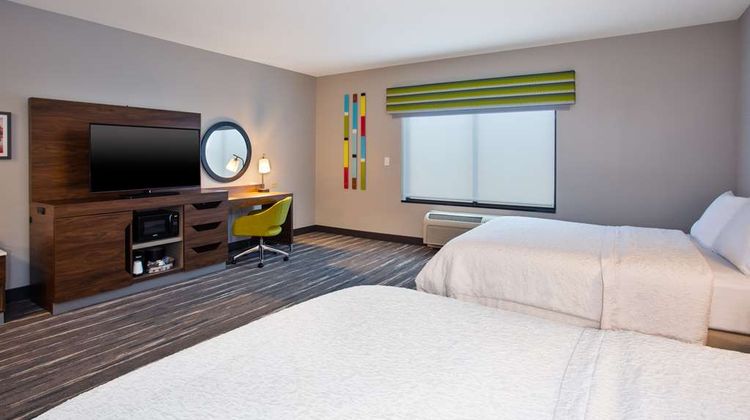 Hampton Inn & Suites Athens/I-65 Room