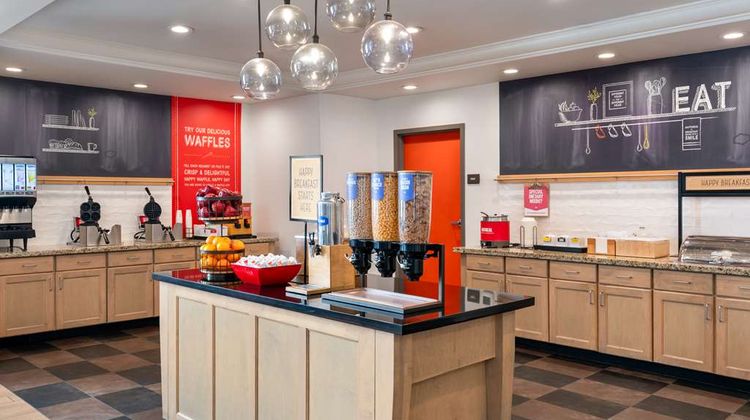Hampton Inn & Suites - Dodge City Restaurant