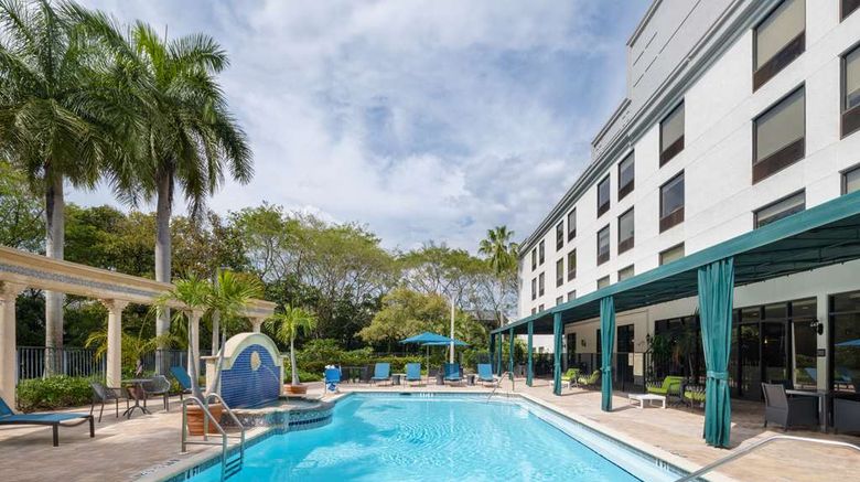 <b>Hampton Inn Boca Raton Deerfield Beach Pool</b>. Images powered by <a href="https://iceportal.shijigroup.com/" title="IcePortal" target="_blank">IcePortal</a>.