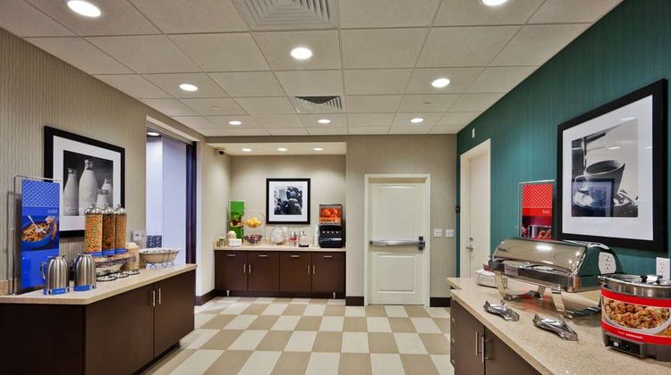 Hampton Inn & Suites Denver/Airport-Gate Restaurant