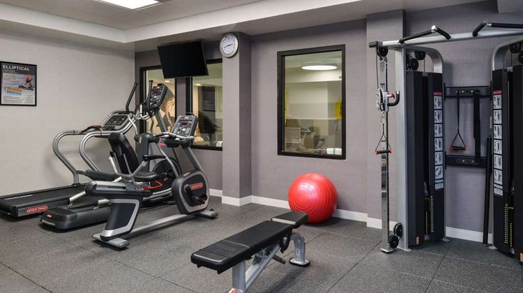 Hampton Inn & Suites Denver-Speer Blvd Health