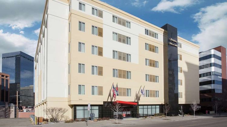 Hampton Inn & Suites Denver-Downtown Exterior