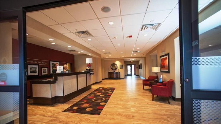 Hampton Inn Fort Morgan Lobby