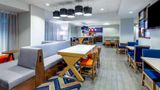 Hampton Inn Denver-International Airport Restaurant