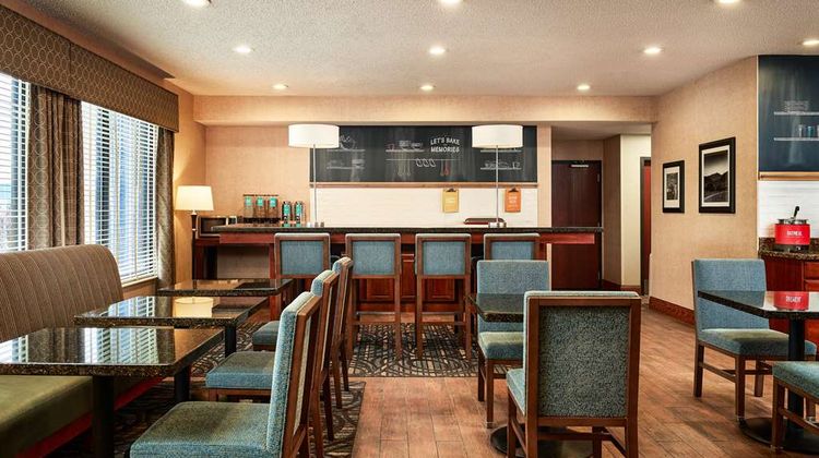 Hampton Inn Longmont Restaurant