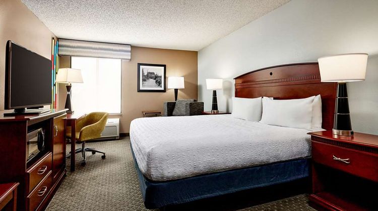 Hampton Inn Longmont Room