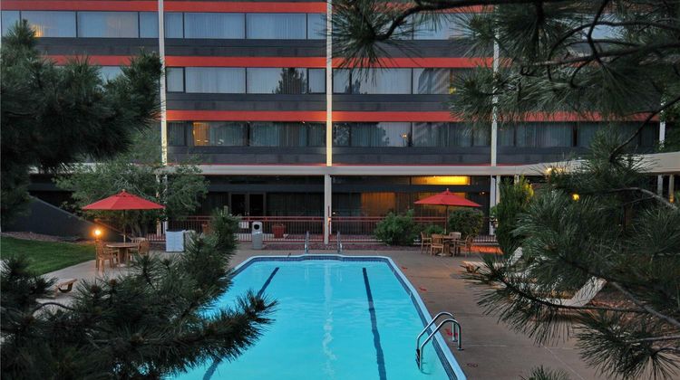 Hampton Inn Denver West/Federal Center Pool