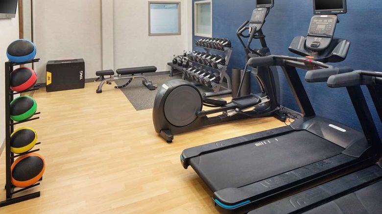 <b>Hampton Inn & Suites Parker Colorado Health</b>. Images powered by <a href="https://iceportal.shijigroup.com/" title="IcePortal" target="_blank">IcePortal</a>.