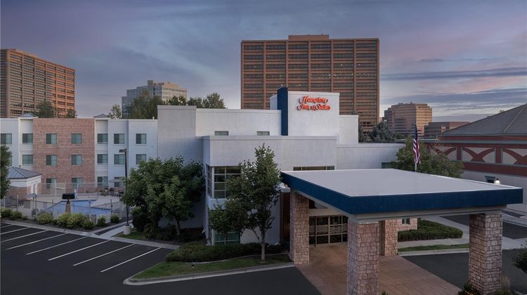Hampton Inn & Suites Denver Tech Center Exterior