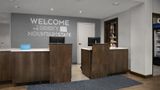 <b>Hampton Inn & Suites Denver Tech Center Lobby</b>. Images powered by <a href="https://iceportal.shijigroup.com/" title="IcePortal" target="_blank">IcePortal</a>.