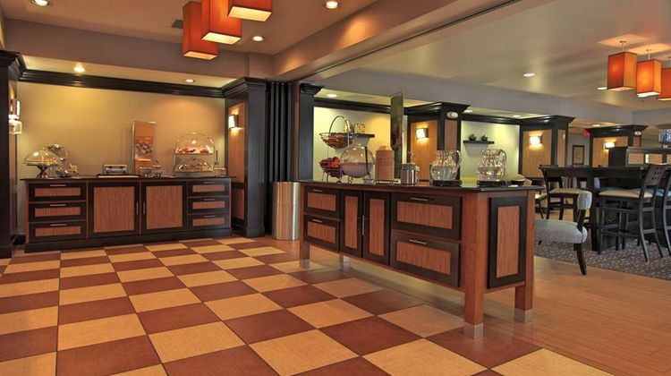 Hampton Inn Defiance Restaurant