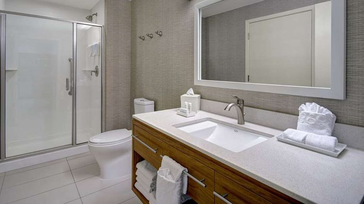 Home2 Suites Dallas/Frisco Room