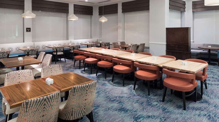 Hilton Garden Inn Frisco Lobby