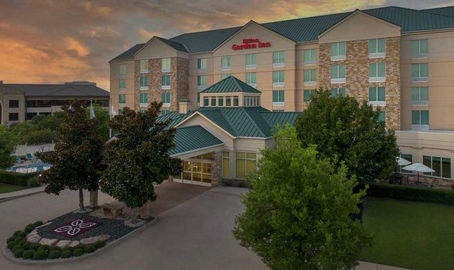 Hilton Garden Inn Frisco Exterior