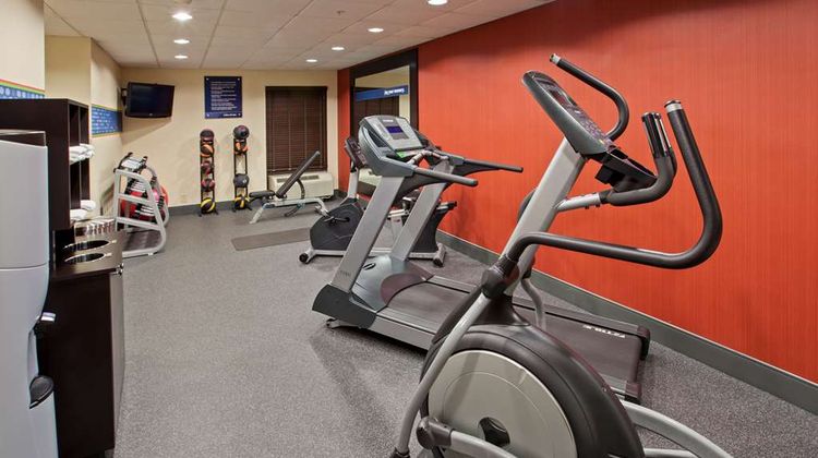Hampton Inn Dickson Health