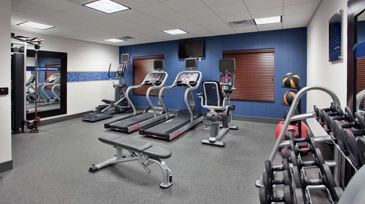 Hampton Inn & Suites Dickinson Health
