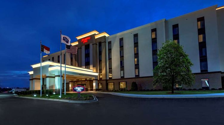 Hampton Inn Dunn Exterior