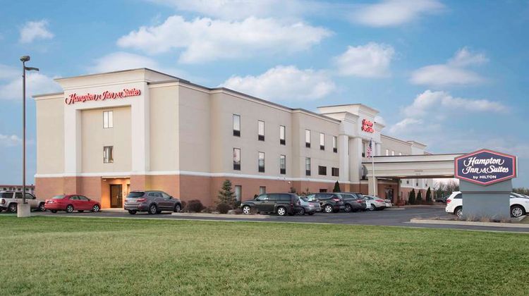 Hampton Inn & Suites Danville Exterior