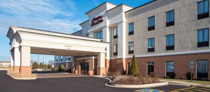 Hampton Inn & Suites Danville Exterior