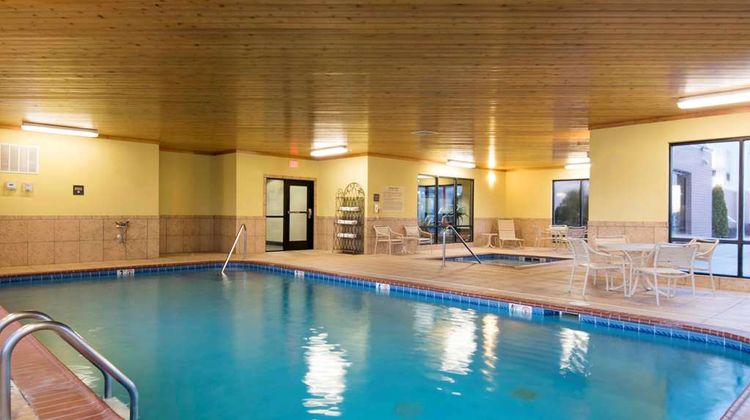 Hampton Inn & Suites Danville Pool