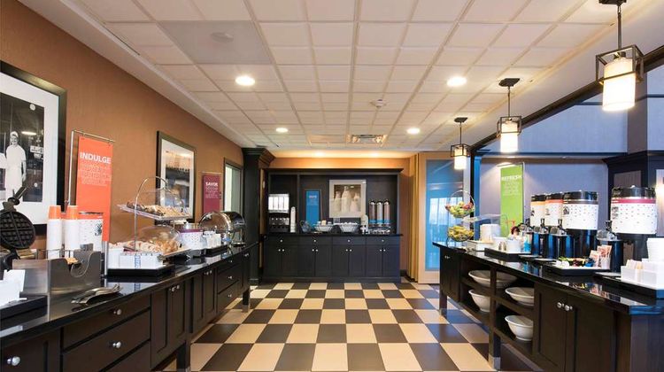 Hampton Inn & Suites Danville Restaurant
