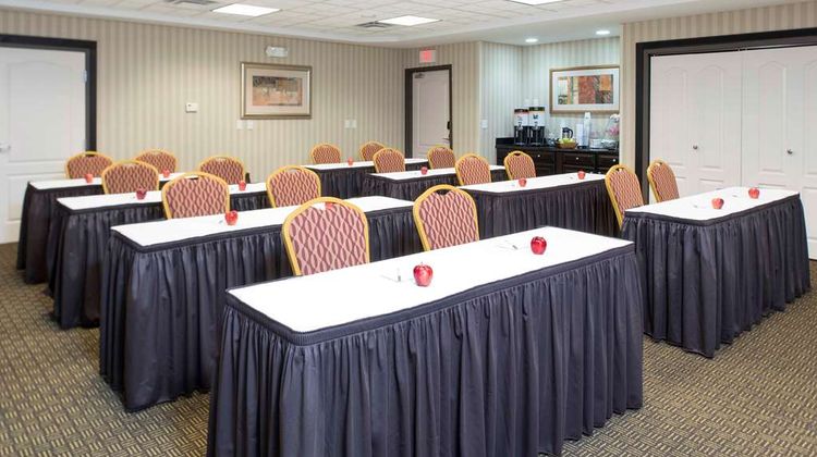 Hampton Inn & Suites Danville Meeting