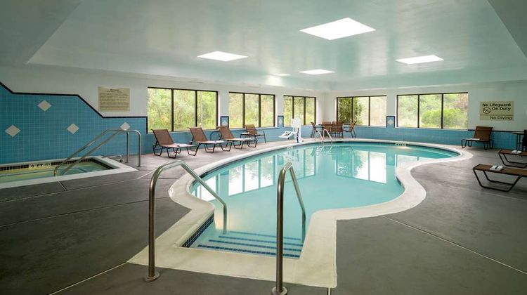 Hampton Inn Danville Pool