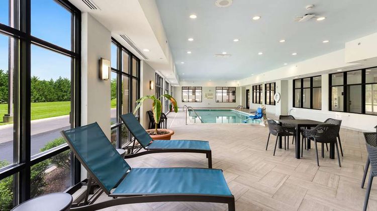 Hampton Inn Milford Pool