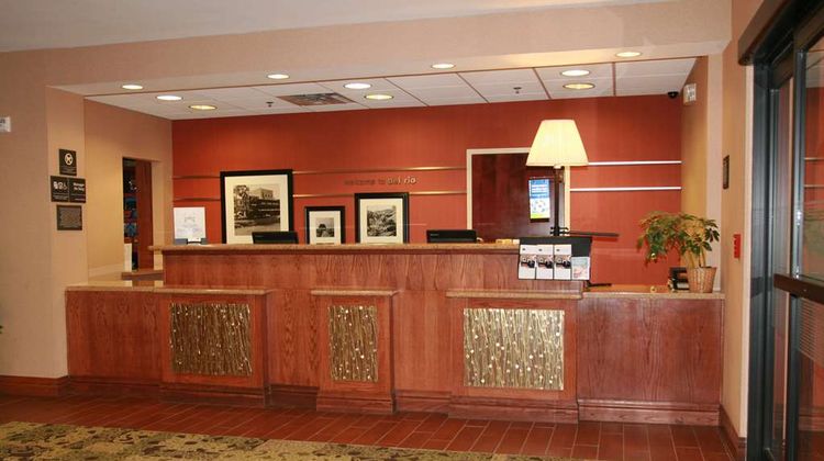 Hampton Inn & Suites Del Rio Lobby