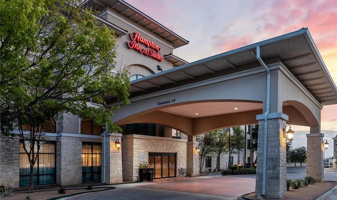 Hampton Inn & Suites Del Rio Exterior