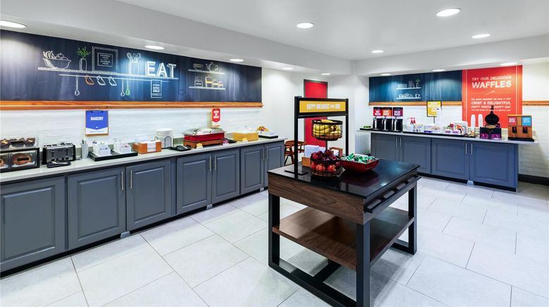 <b>Hampton Inn & Suites Del Rio Restaurant</b>. Images powered by <a href="https://iceportal.shijigroup.com/" title="IcePortal" target="_blank">IcePortal</a>.