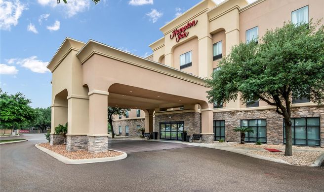Hampton Inn Uvalde Exterior