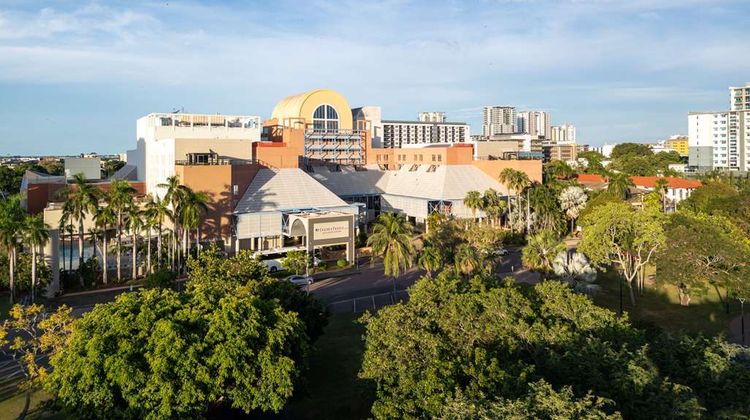 DoubleTree by Hilton Esplanade Darwin Exterior