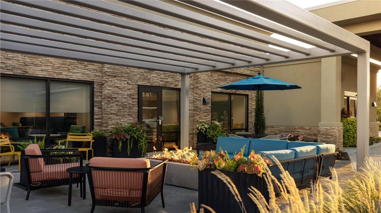 Hampton Inn Dry Ridge Exterior