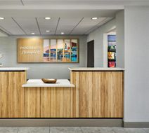 Hampton Inn & Suites Destin Lobby